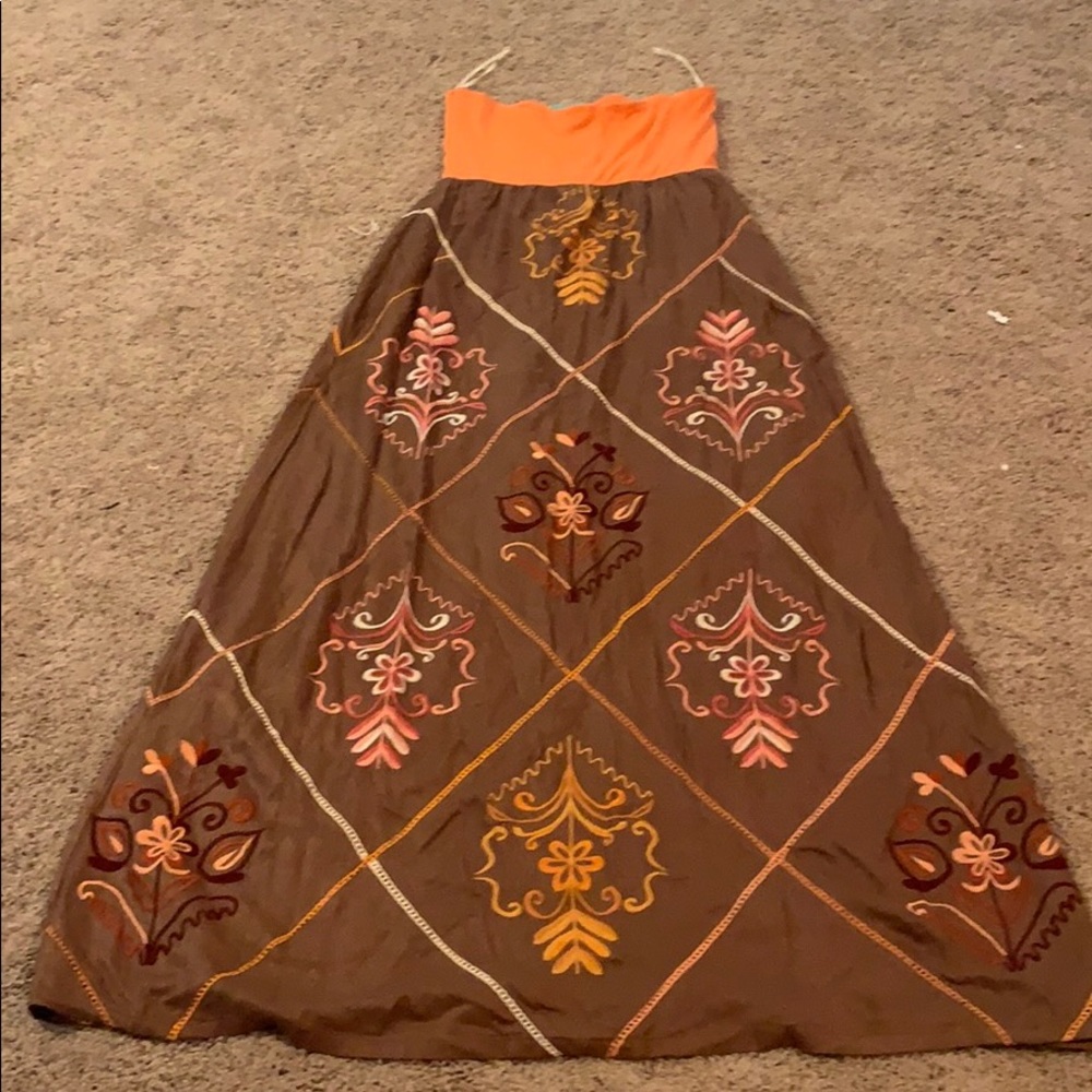 Women’s dress